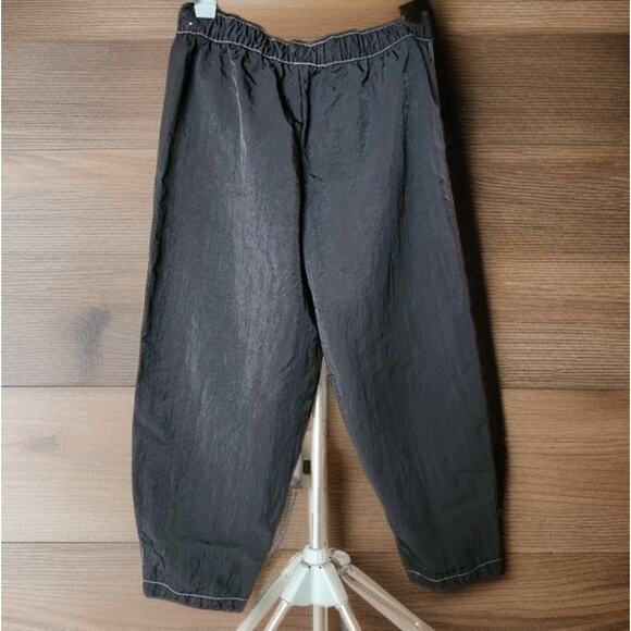 Nike Swoosh High Waisted Rise Nylon Pant Womens Size XL - Picture 2 of 11